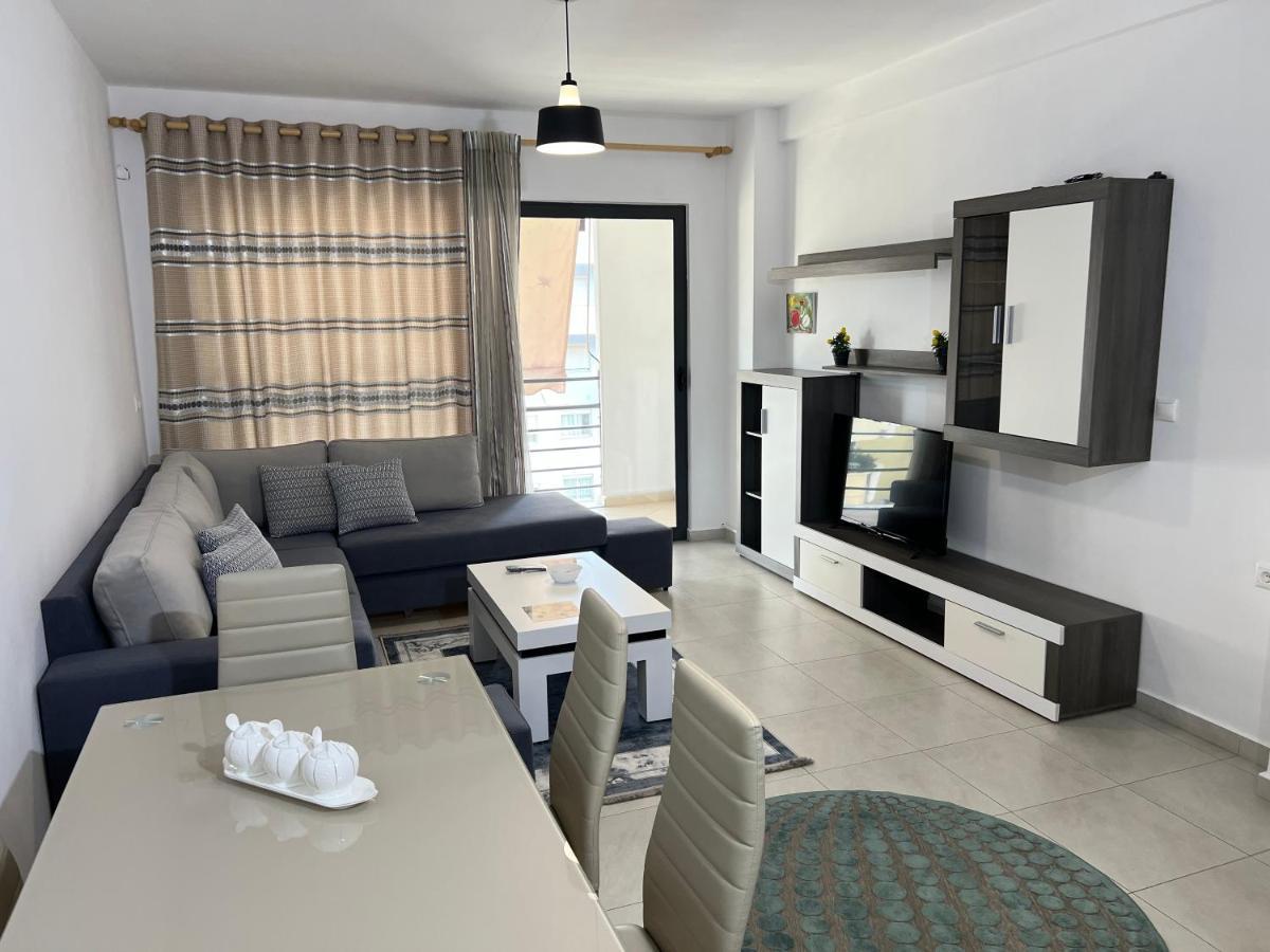 Marinela Apartment 地拉那 外观 照片