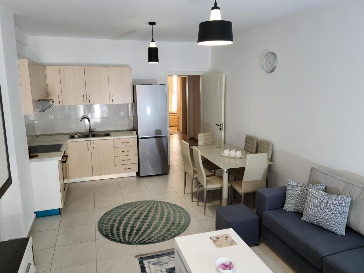 Marinela Apartment 地拉那 外观 照片