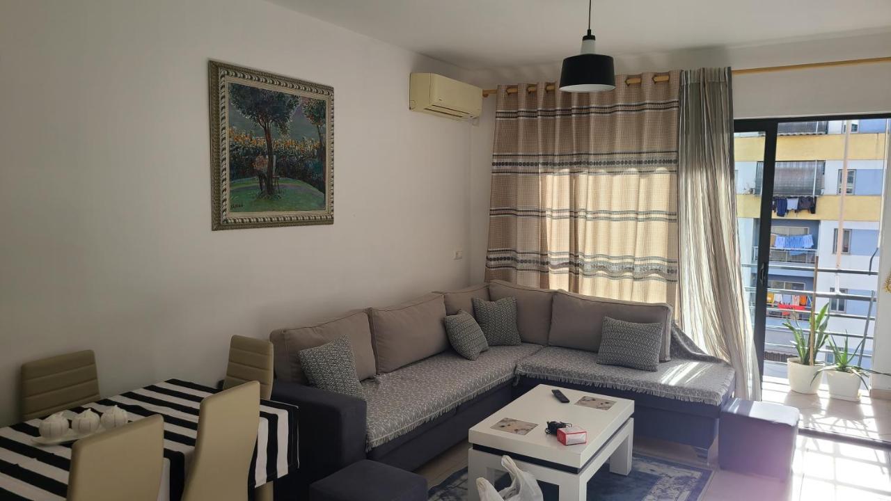 Marinela Apartment 地拉那 外观 照片